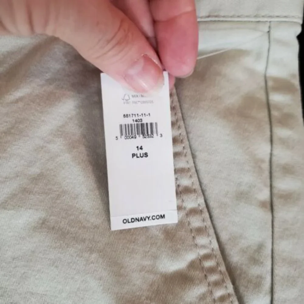 Old Navy tan beige khaki bermuda shorts girls sz 14 Plus zip fly flat adj‎ waist